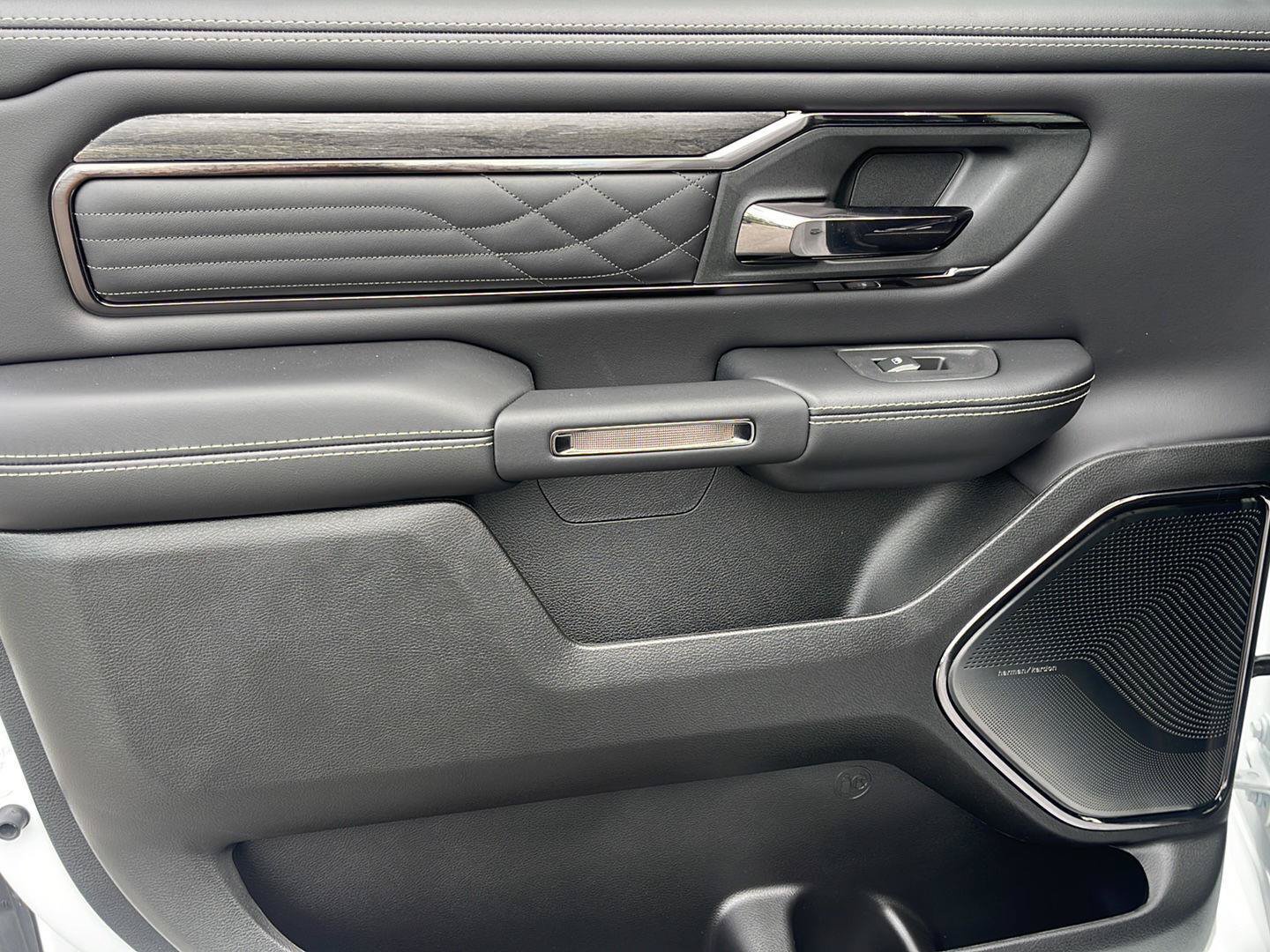 New 2027 RAM 1500 Limited AWD/4WD image 26