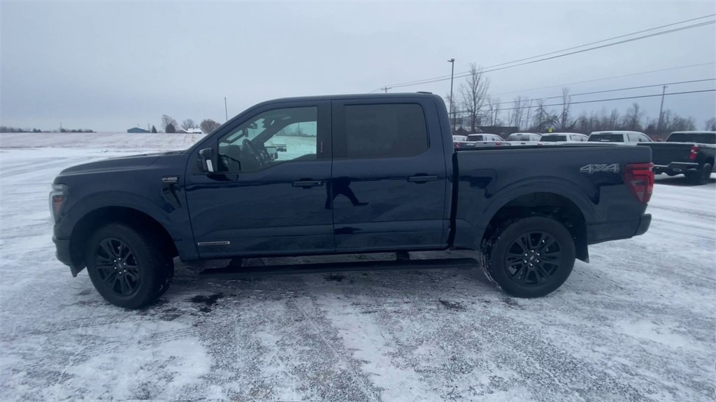 Used 2024 Ford F150 Platinum image 5