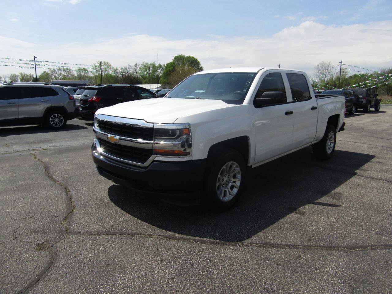 Used 2018 Chevrolet Silverado 1500 W/T w/ WT Convenience Package RWD image 3