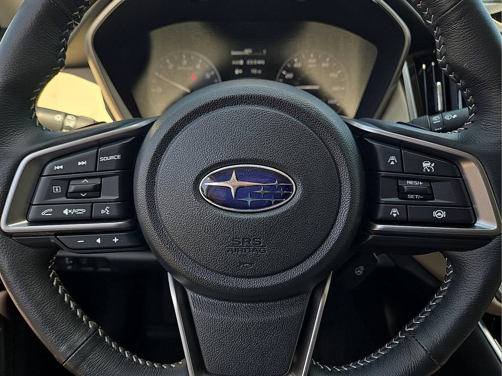 Certified 2025 Subaru Outback Limited AWD/4WD image 39