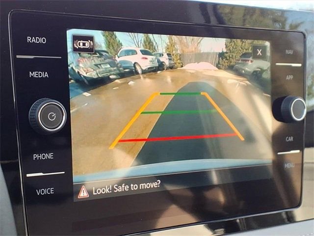 New 2026 Volkswagen Taos SEL image 12