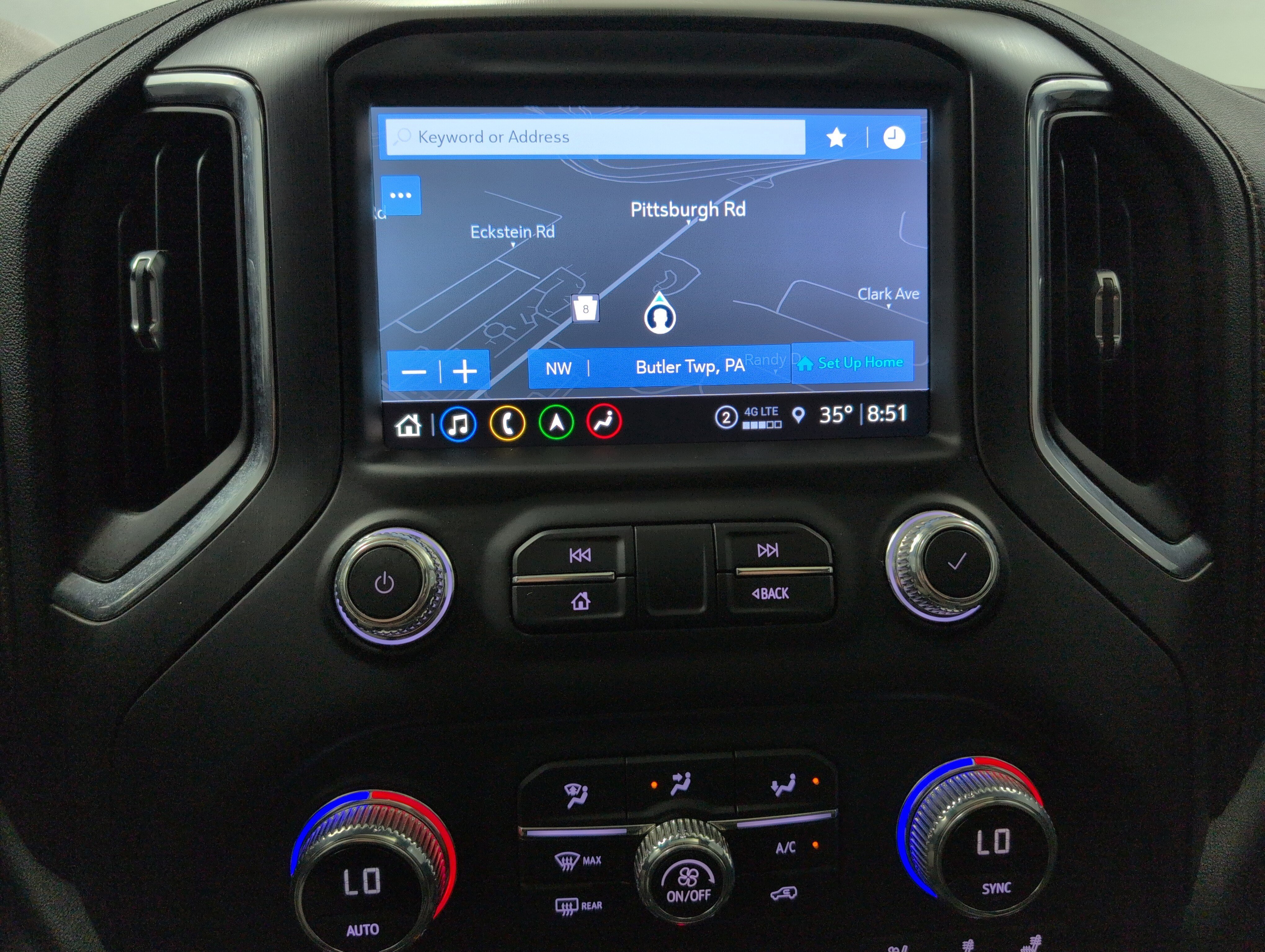 Used 2021 GMC Sierra 1500 AT4 w/ AT4 Value Package image 16