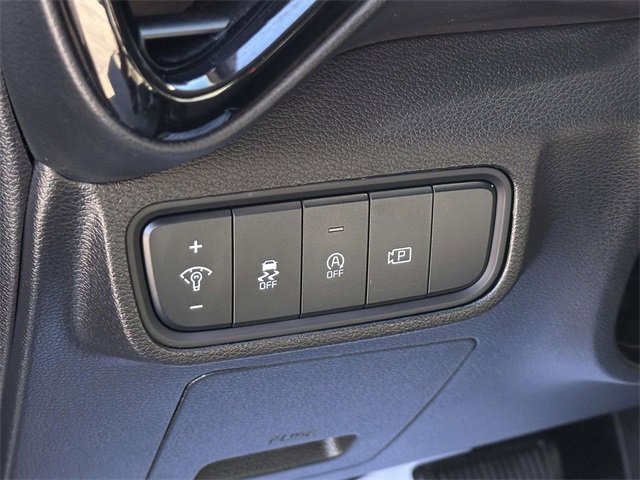 Certified 2023 Kia Soul S image 9