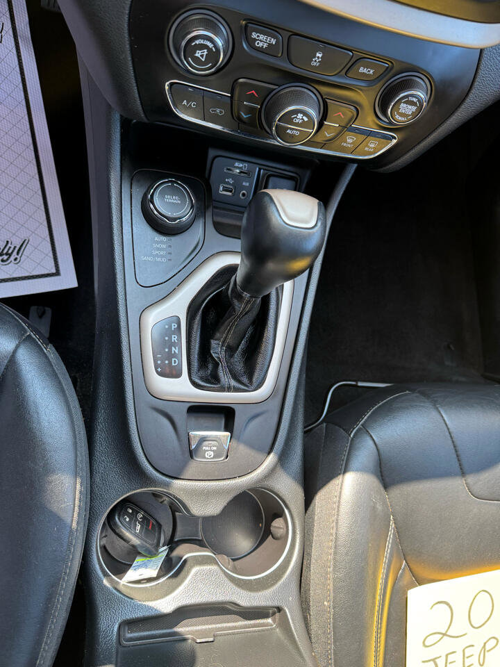 Used 2018 Jeep Cherokee Limited w/ High Altitude Package image 12