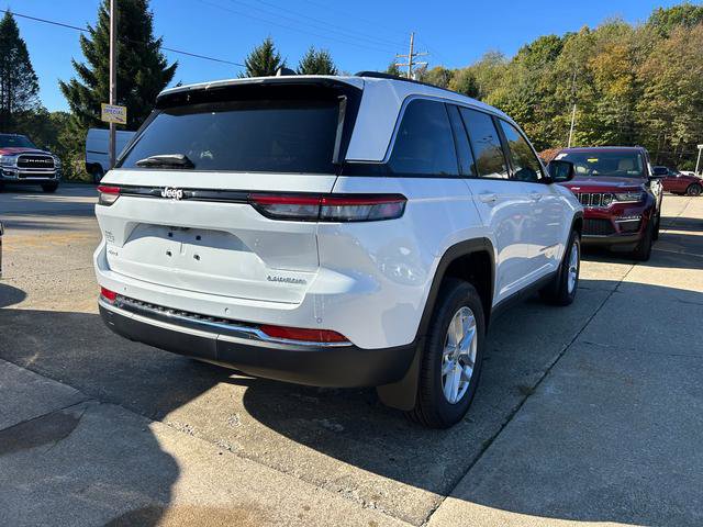 New 2025 Jeep Grand Cherokee image 5