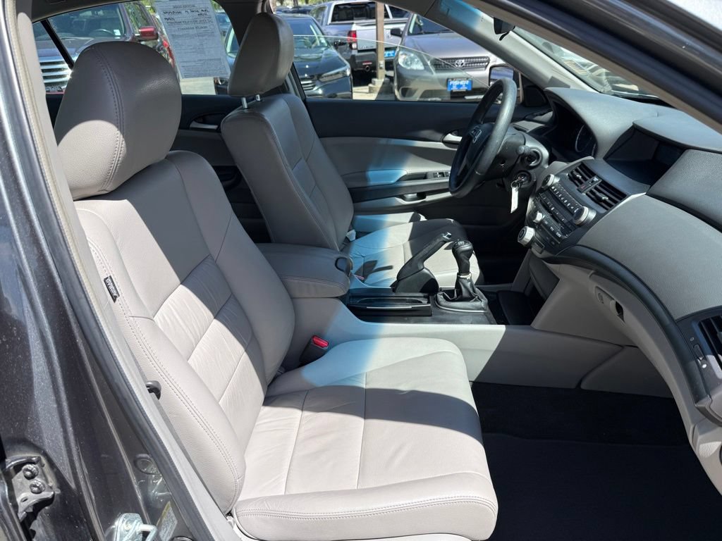 Used 2009 Honda Accord LX-P image 18