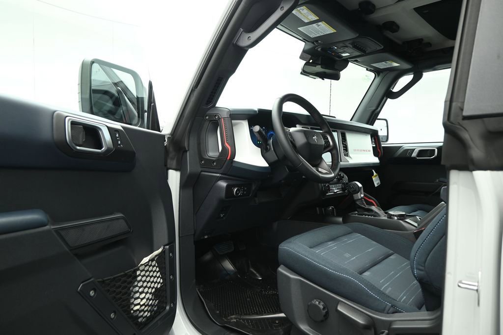 New 2026 Ford Bronco Heritage Edition AWD/4WD image 8