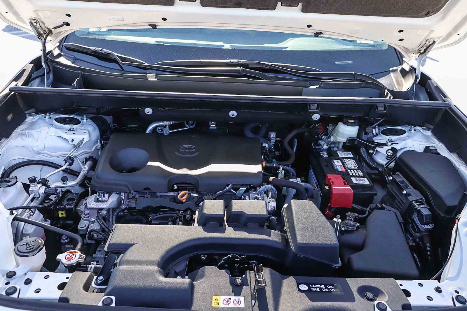 Used 2022 Toyota RAV4 XLE image 36