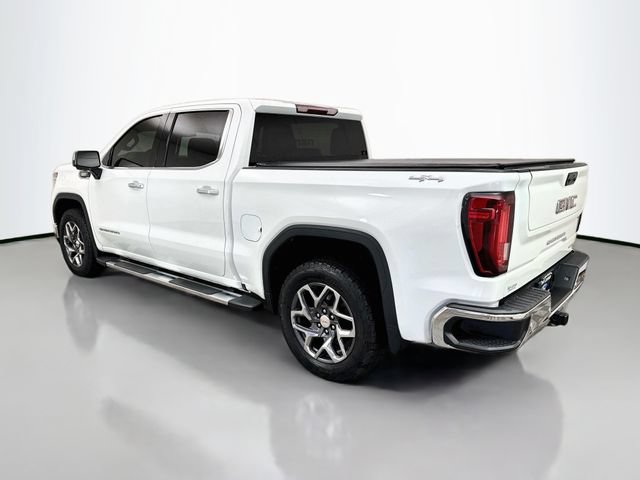 Used 2022 GMC Sierra 1500 SLT w/ SLT Premium Package AWD/4WD image 5