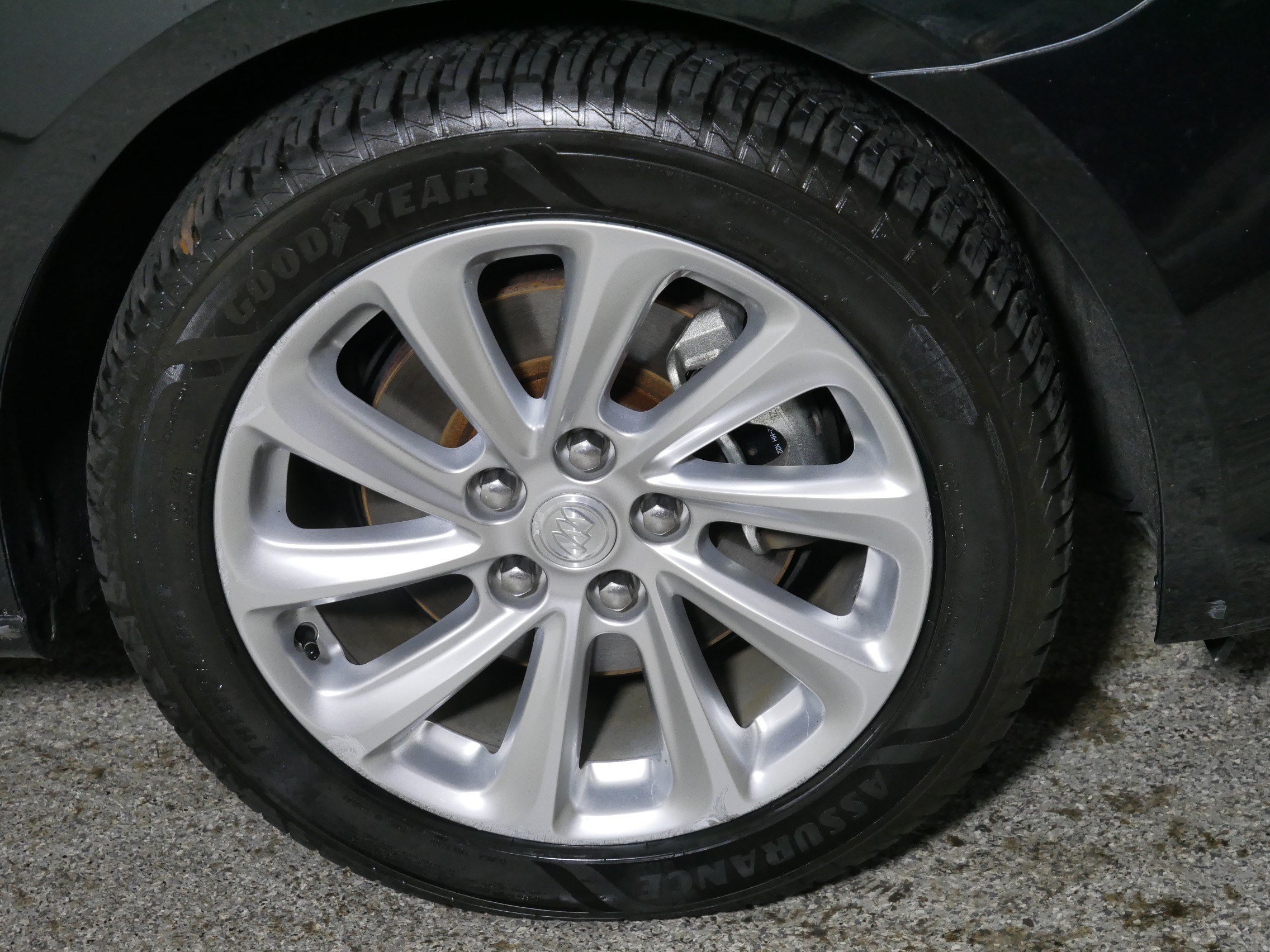 Used 2014 Buick LaCrosse Leather FWD image 15