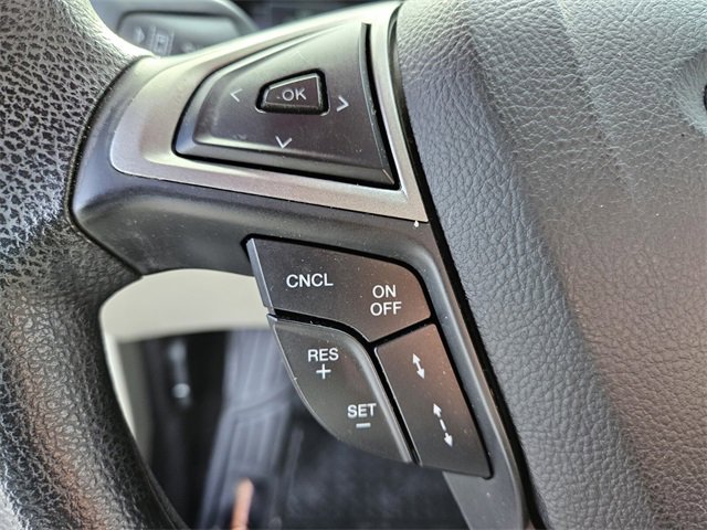 Used 2020 Ford Fusion SE image 28