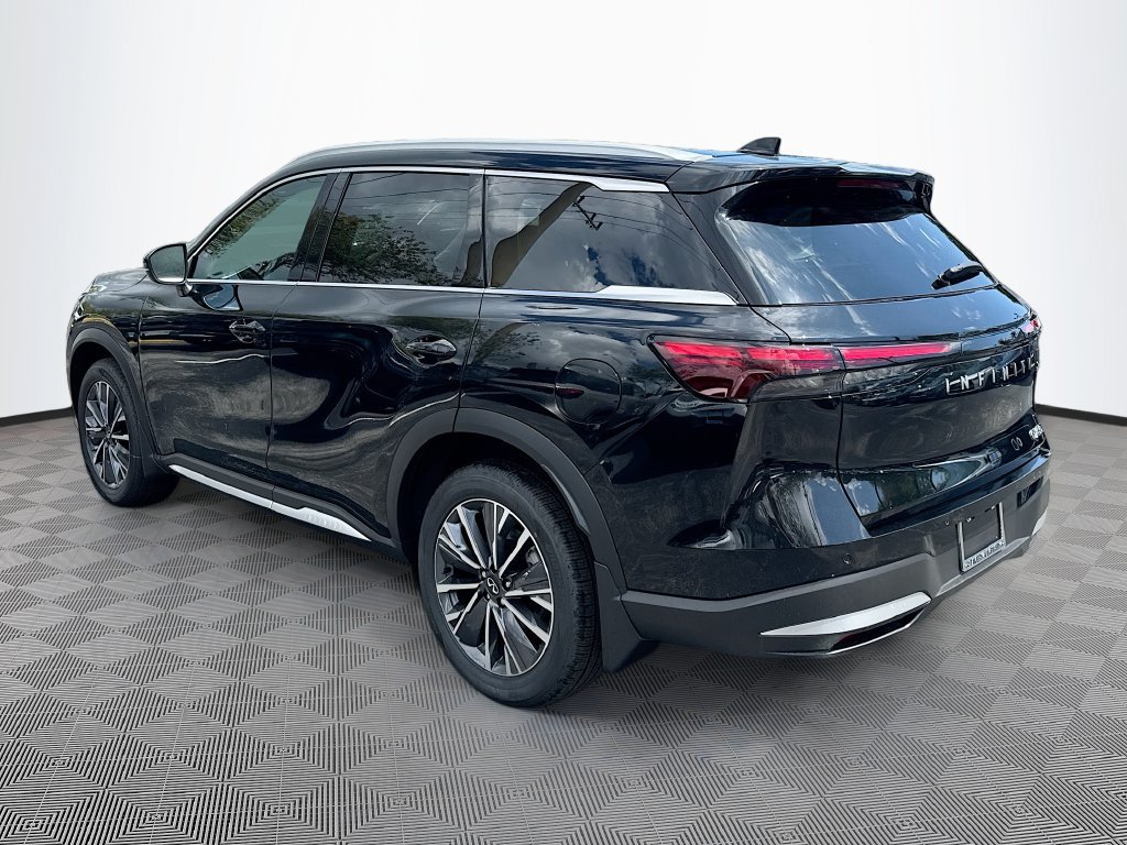 Certified 2026 INFINITI QX60 Luxe w/ Cargo Package FWD image 8