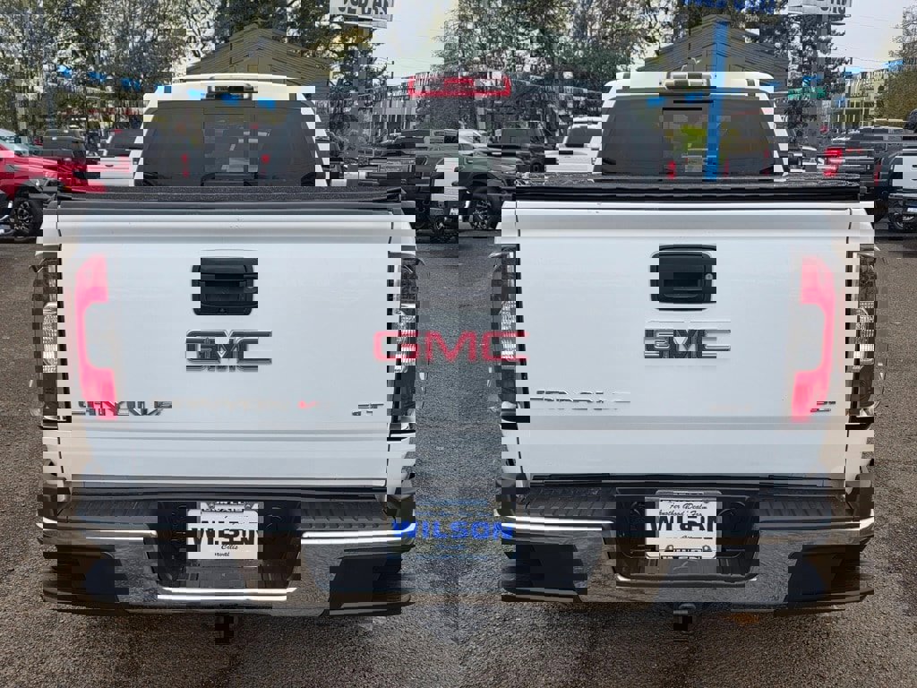 Used 2017 GMC Canyon SLT image 4