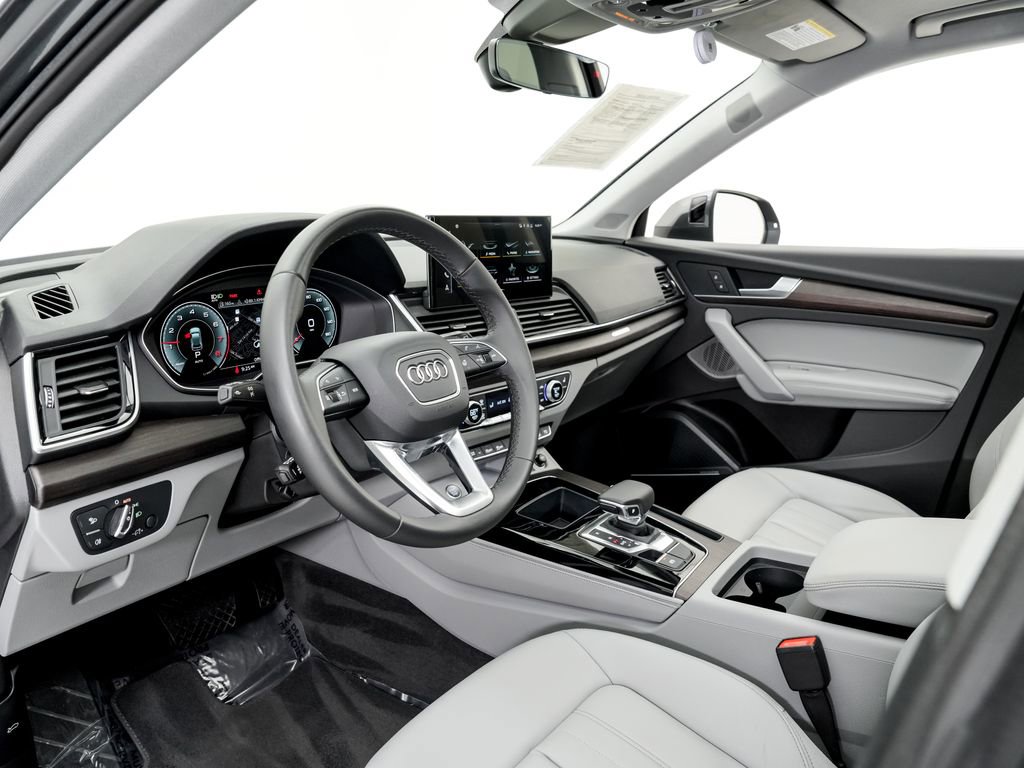 Used 2023 Audi Q5 2.0T Premium Plus image 4