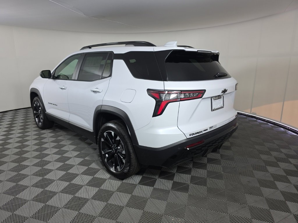 New 2026 Chevrolet Equinox RS w/ Convenience Package III image 3