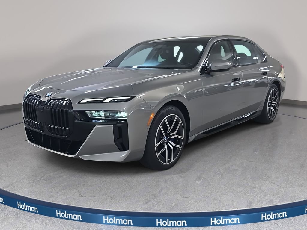 Certified 2023 BMW 760i xDrive image 1