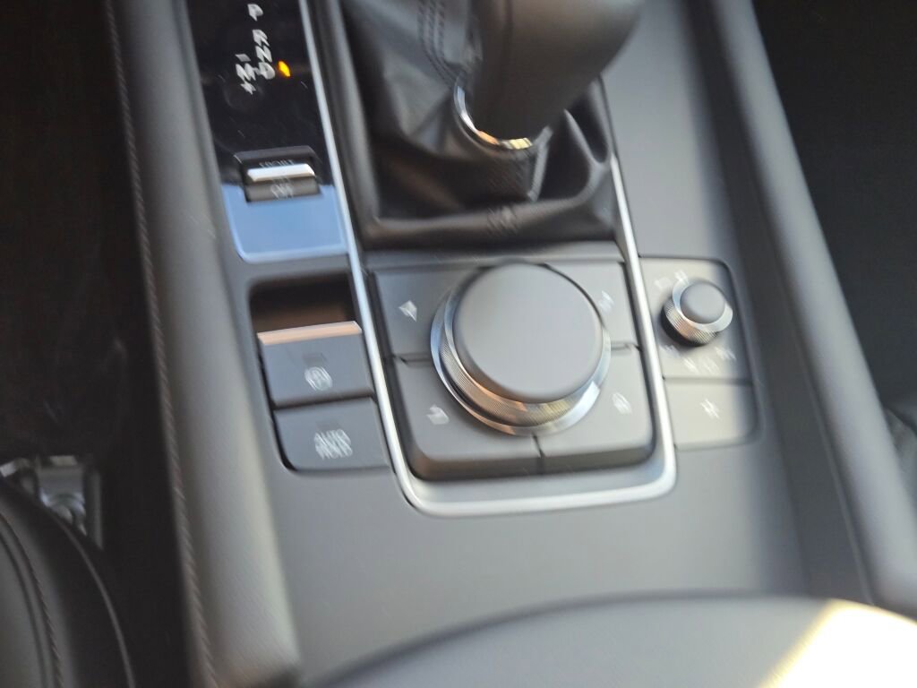 New 2026 MAZDA MAZDA3 2.5 S Sedan w/ Preferred Pkg image 26