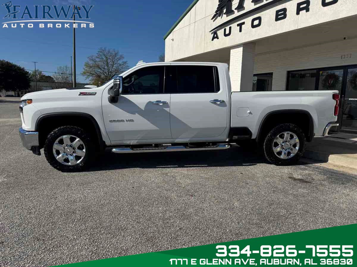 Used 2020 Chevrolet Silverado 2500 LTZ w/ LTZ Premium Package AWD/4WD image 9
