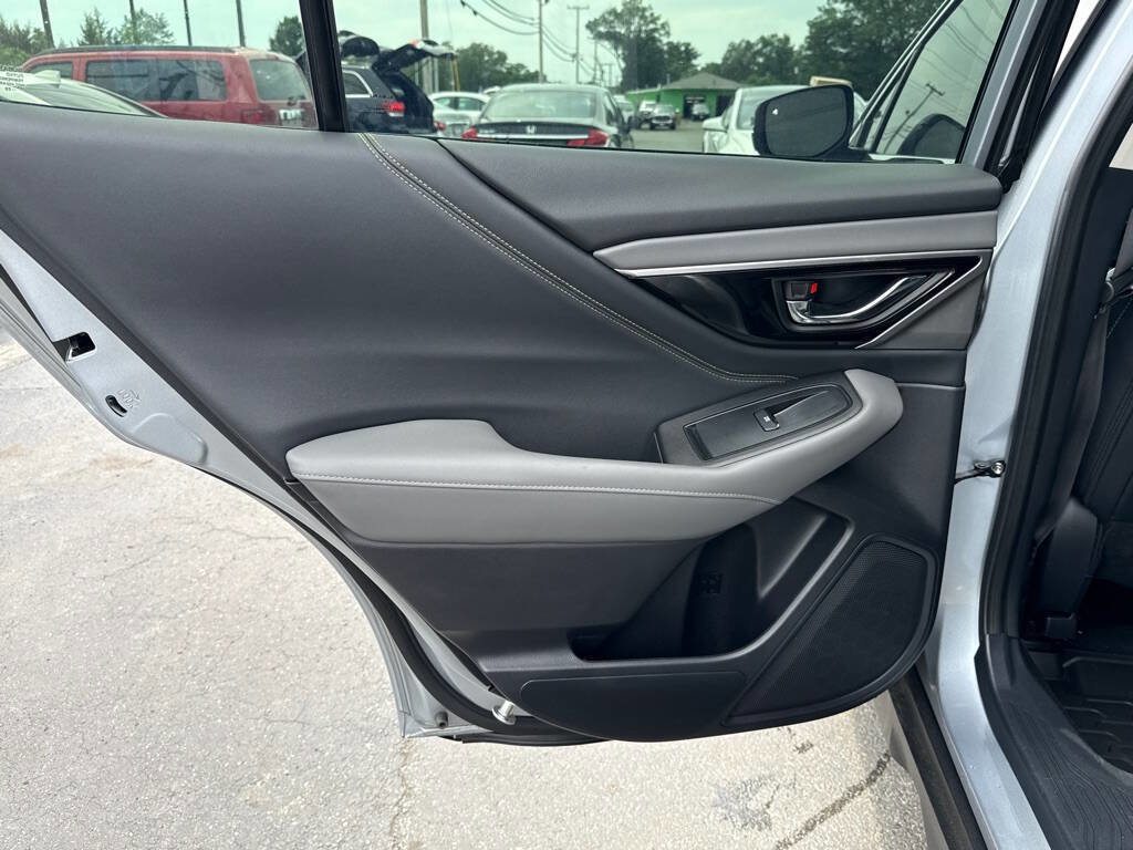 Used 2020 Subaru Outback Onyx Edition XT image 26