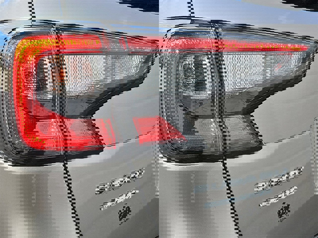 Used 2020 Subaru Outback Premium image 35