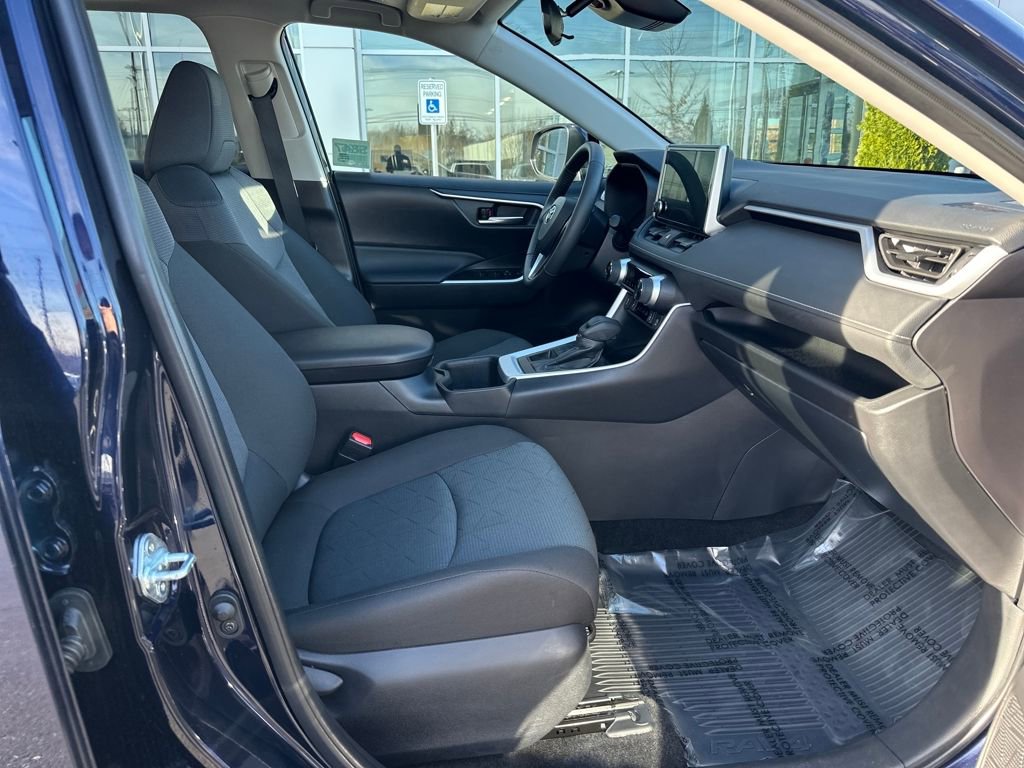 Certified 2025 Toyota RAV4 XLE image 17