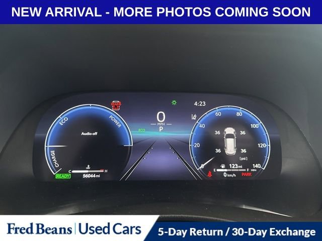 Used 2023 Toyota Highlander Platinum image 12