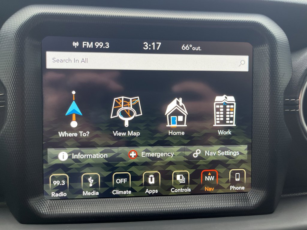 Used 2018 Jeep Wrangler Unlimited Sahara image 13