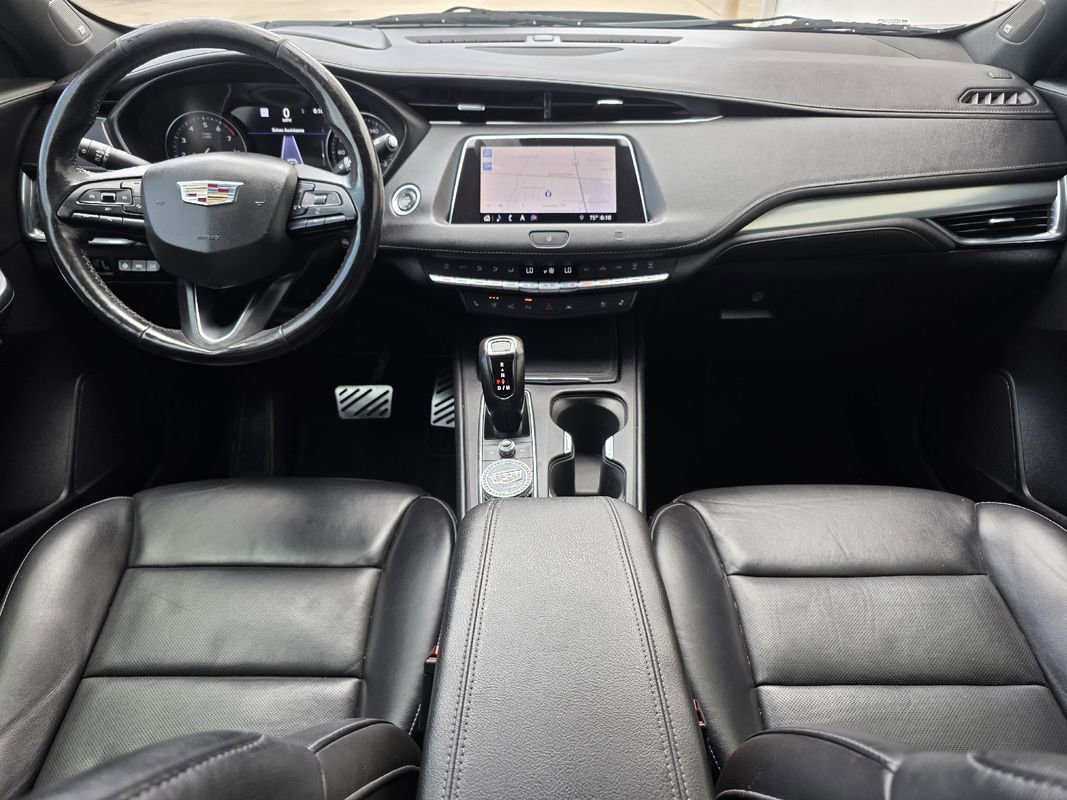 Used 2019 Cadillac XT4 Premium Luxury FWD image 9