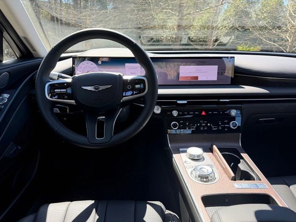 Used 2026 Genesis G80 2.5T Advanced image 6