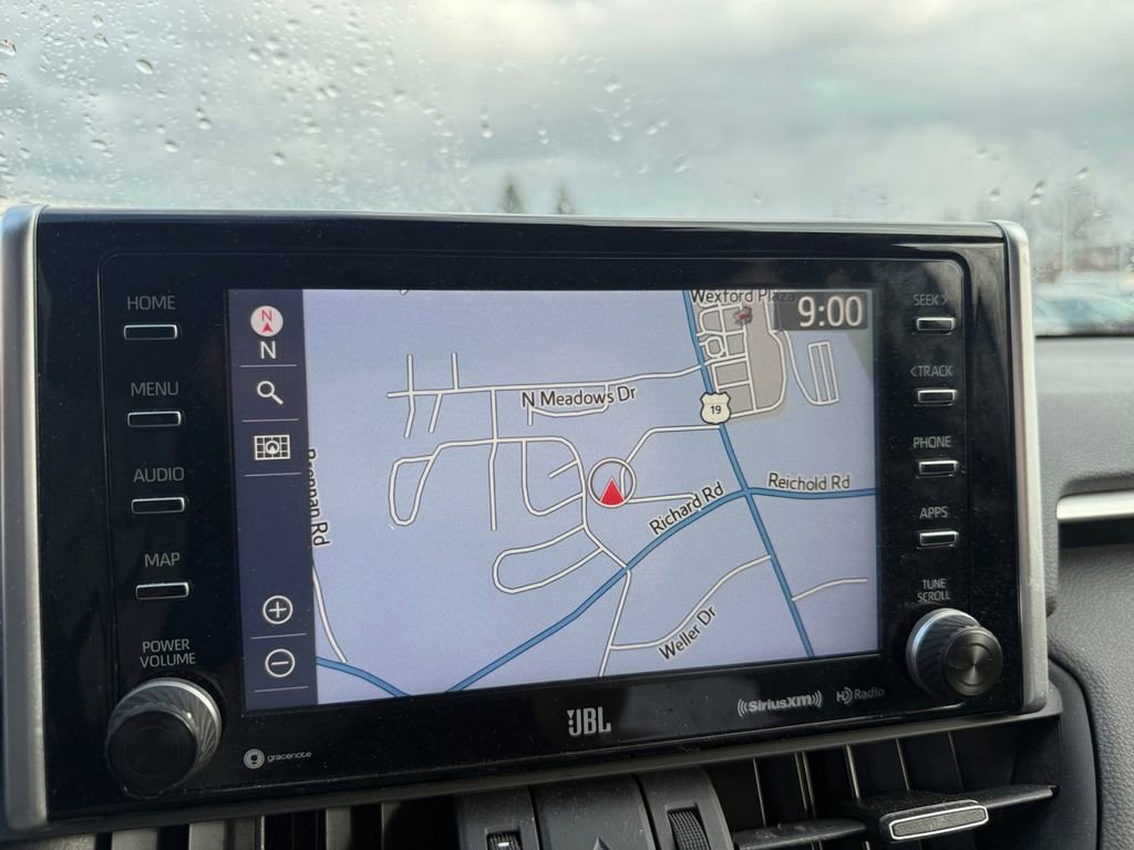 Used 2020 Toyota RAV4 XSE image 18