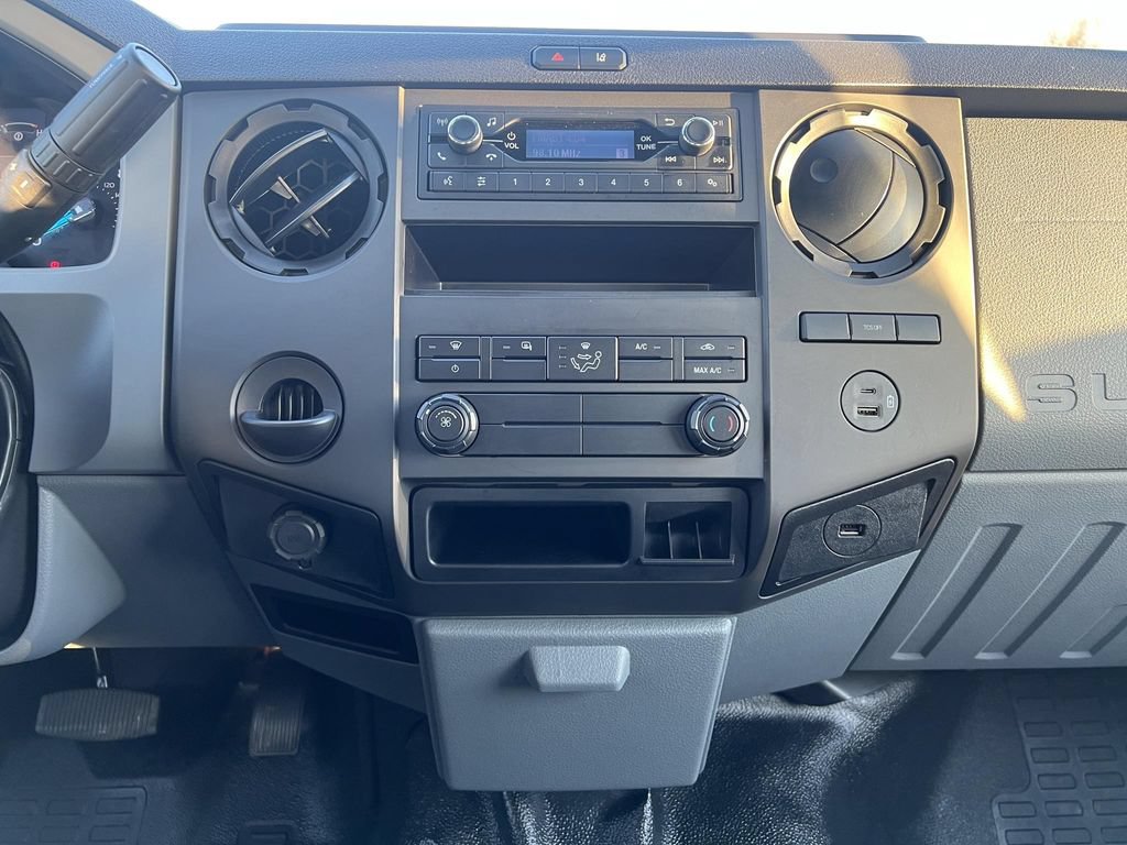 Used 2021 Ford F650 2WD Crew Cab Super Duty image 21