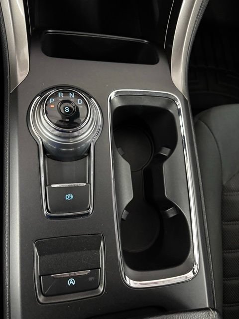 Used 2019 Ford Fusion SE FWD image 22
