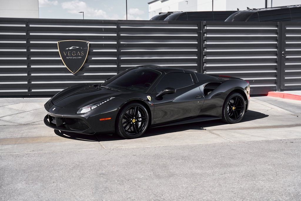 Used 2018 Ferrari 488 Spider image 6