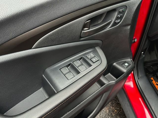 Used 2025 Honda Ridgeline TrailSport image 16
