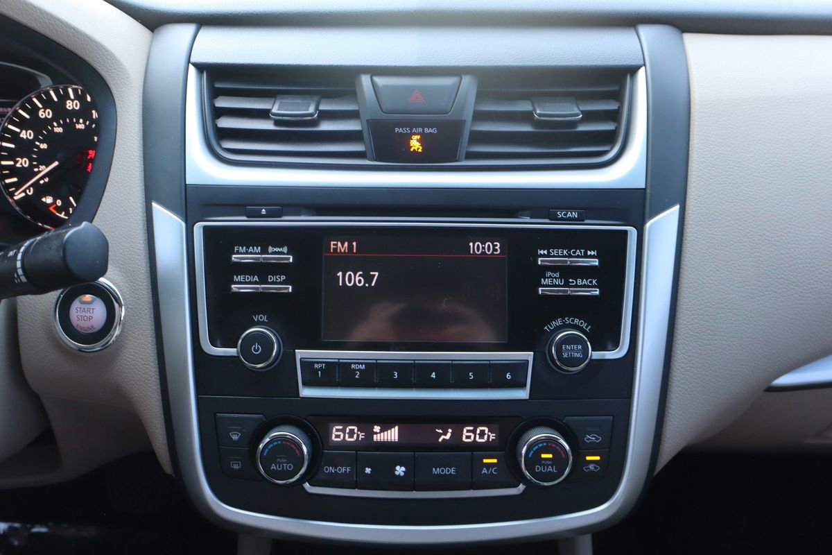 Used 2017 Nissan Altima 2.5 SV FWD image 34