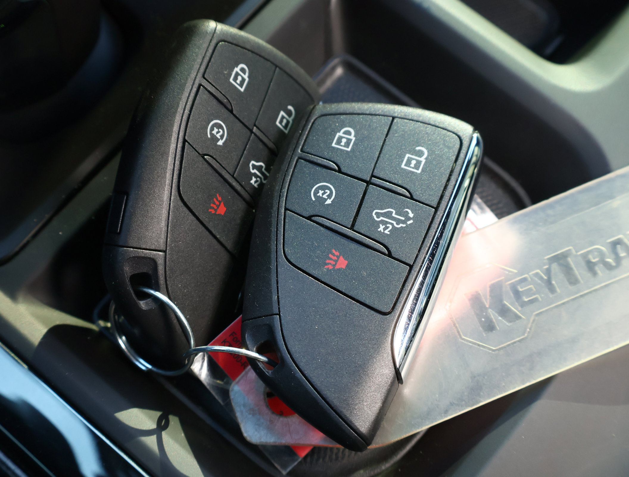 Certified 2024 Chevrolet Silverado 1500 ZR2 w/ Technology Package image 24