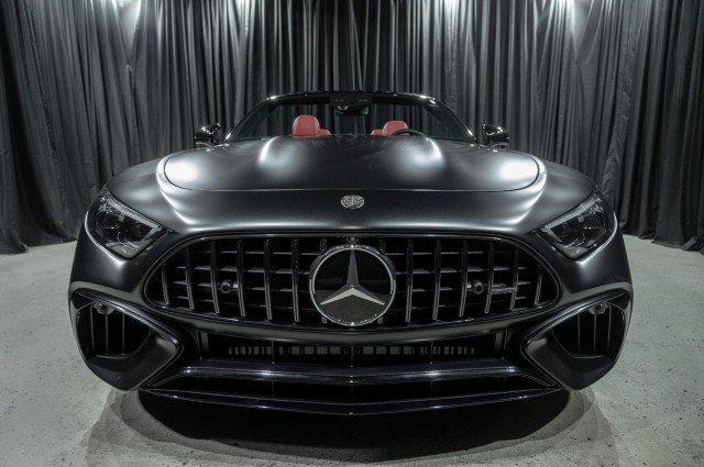 New 2026 Mercedes-Benz SL 63 AMG 4MATIC image 3