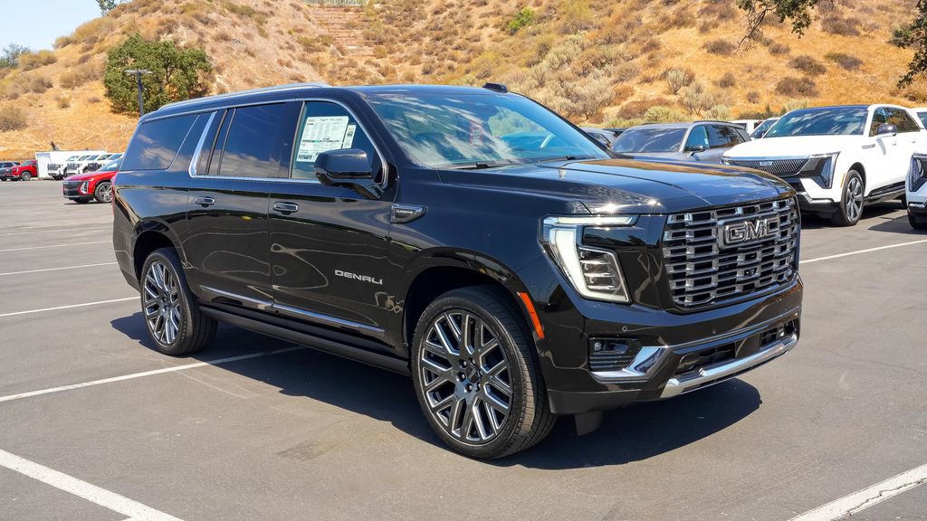 New 2026 GMC Yukon XL Denali Ultimate AWD/4WD image 6