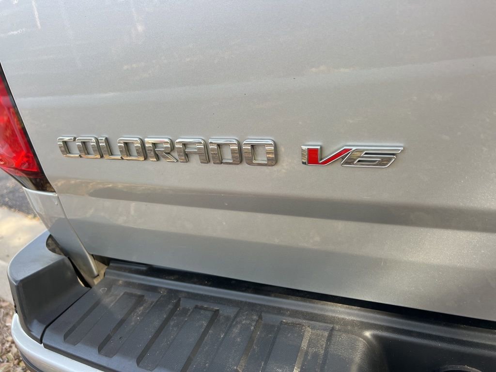 Used 2018 Chevrolet Colorado LT w/ LT Convenience Package image 16