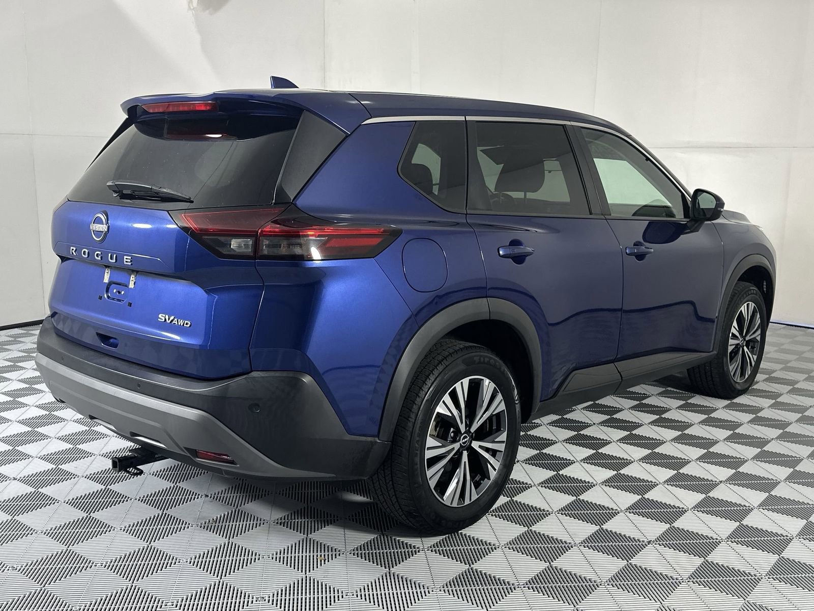 Used 2022 Nissan Rogue SV AWD/4WD image 8
