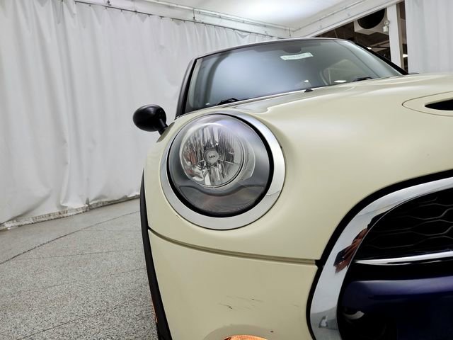 Used 2015 MINI Cooper S image 25