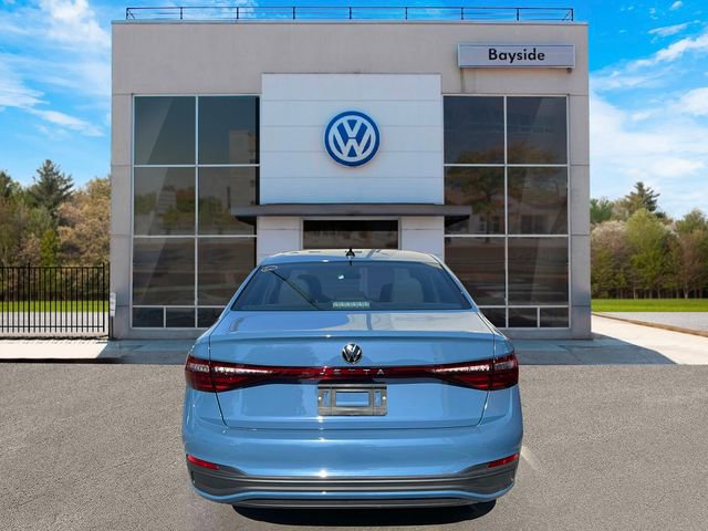 Used 2025 Volkswagen Jetta Sport FWD image 6