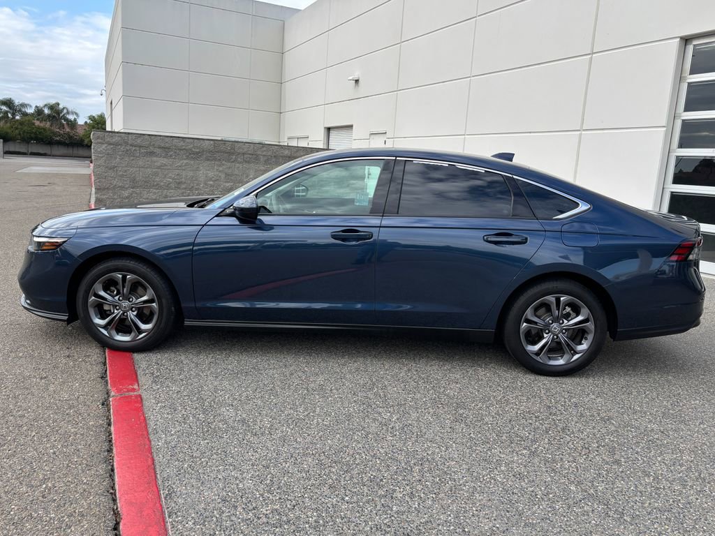 Used 2023 Honda Accord EX image 8