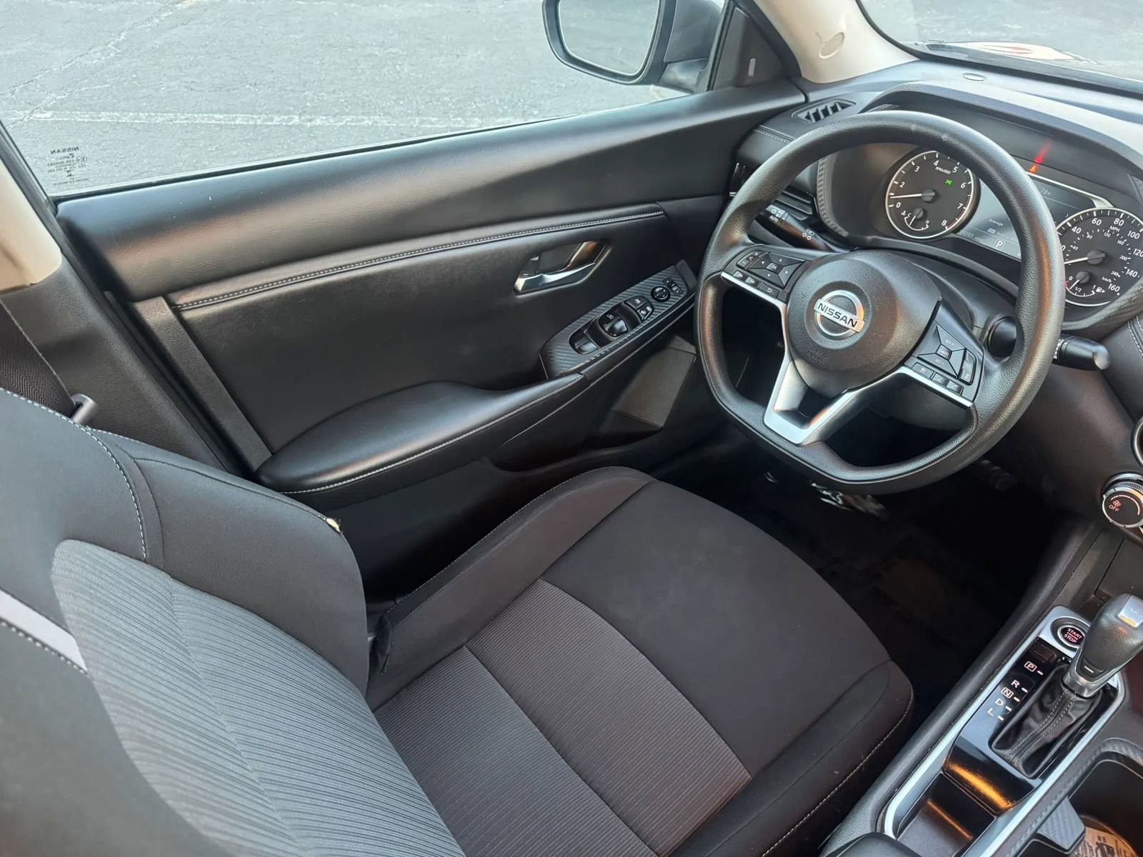 Used 2023 Nissan Sentra SV FWD image 24