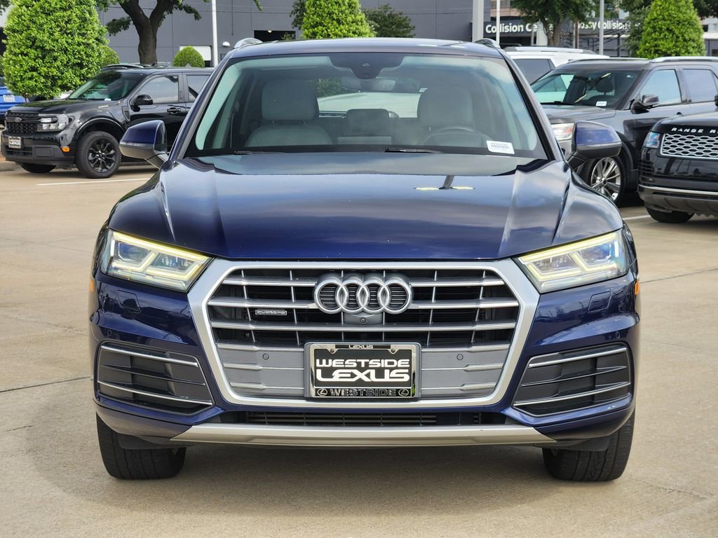 Used 2018 Audi Q5 Prestige w/ Prestige Package image 2