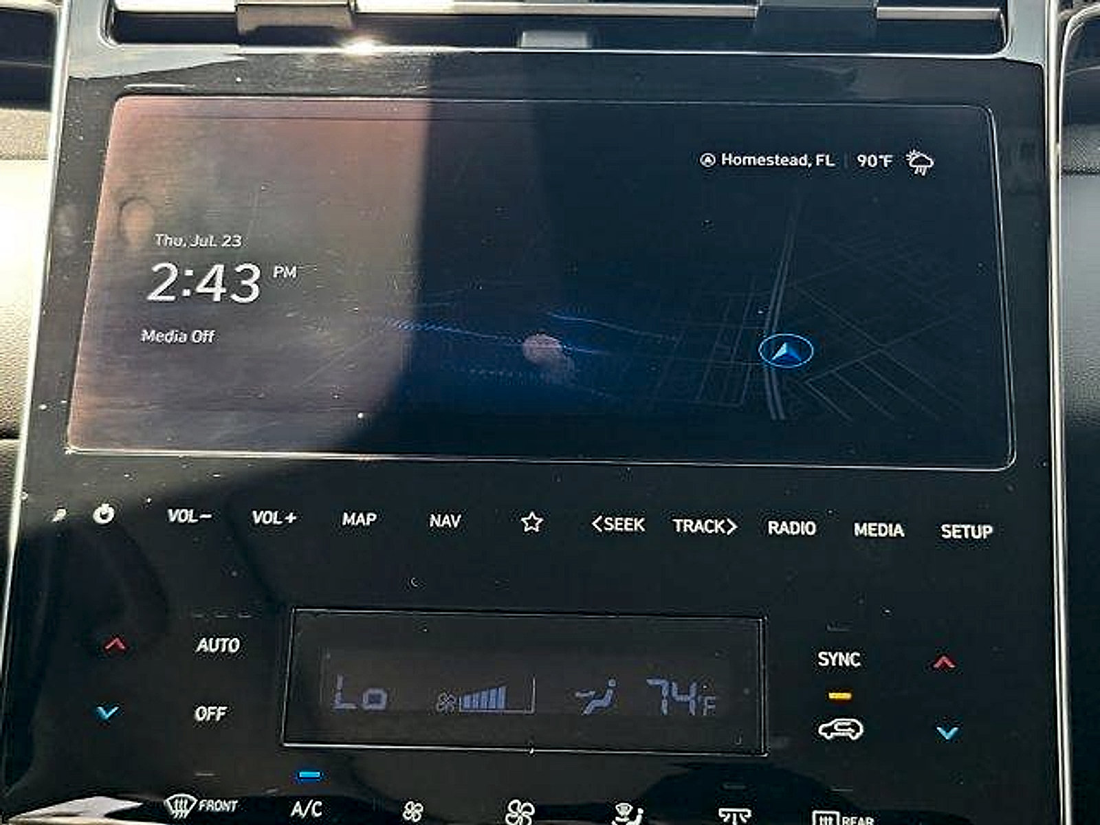 Certified 2024 Hyundai Tucson Limited FWD image 19