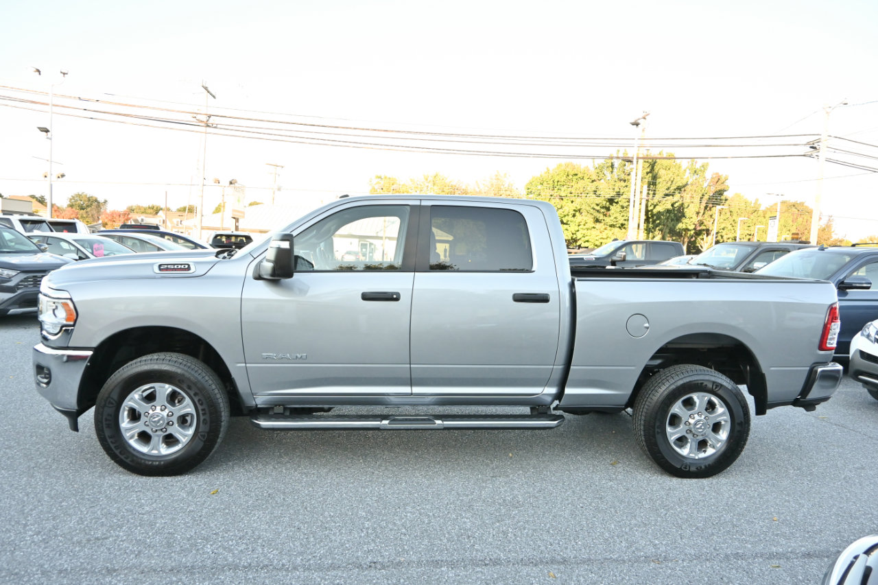 Used 2024 RAM 2500 Big Horn w/ Bed Utility Group image 8