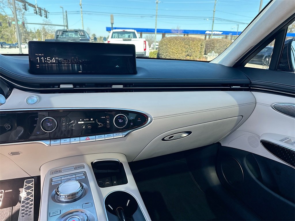 Used 2022 Genesis GV70 3.5T Sport w/ Sport Prestige Package image 20