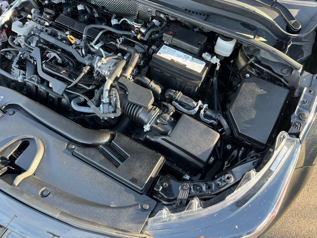 Used 2024 Toyota Corolla LE image 40