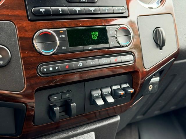 Used 2009 Ford F350 XL image 12